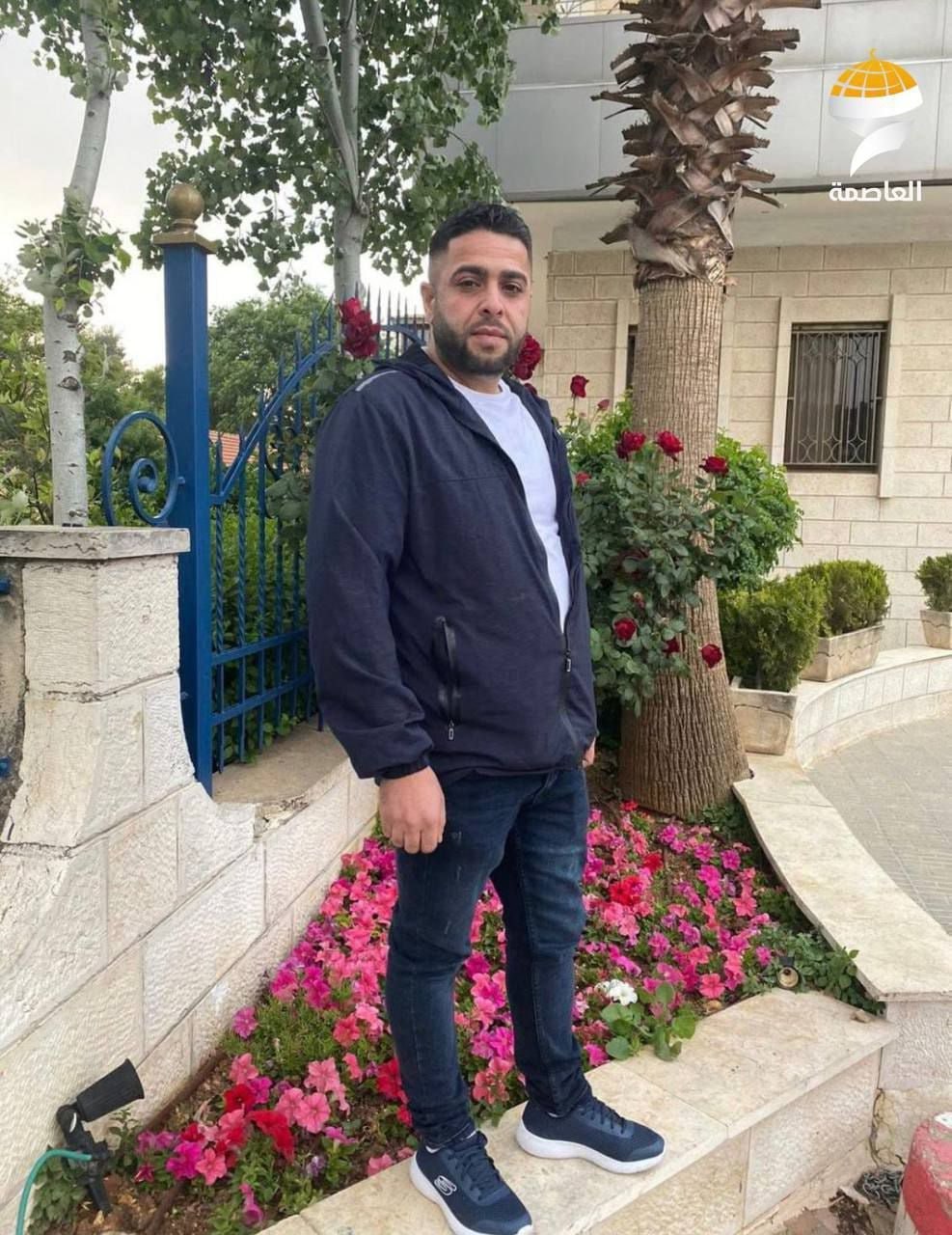 صورة مرفقة